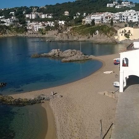Готель Puig Gros Montras Екстер'єр фото